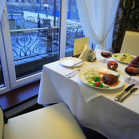 Victoria Hotel Charkov Restaurace fotografie