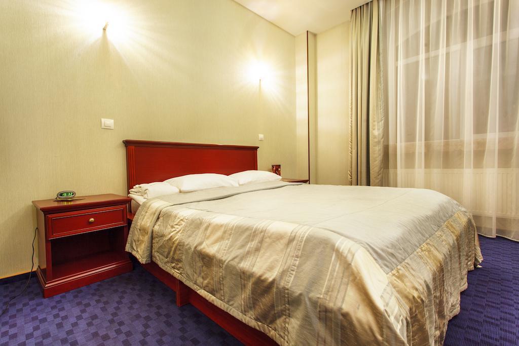 Victoria Hotel Charkov Exteriér fotografie